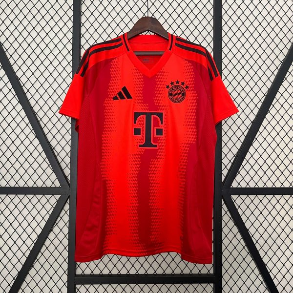 Bayern de Múnich 2024-2025 Home
