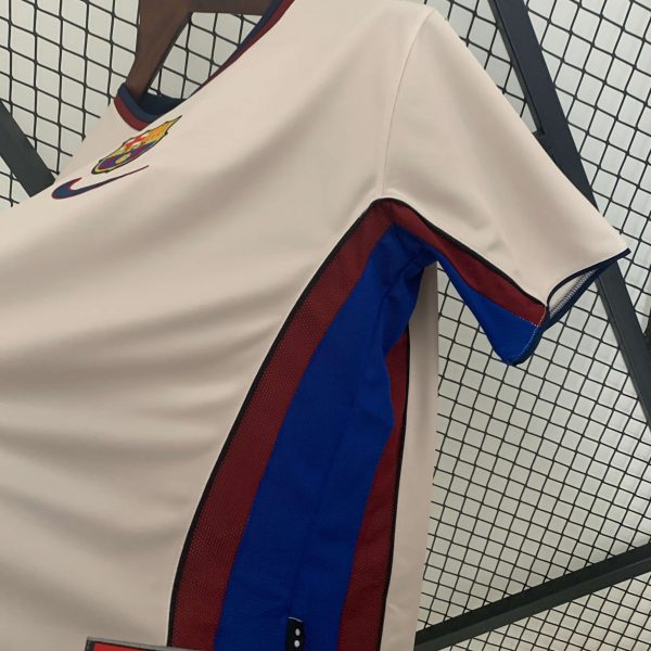 FC Barcelona 1999 Home - Imagen 4