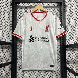 Liverpool 2024-2025 Tercera
