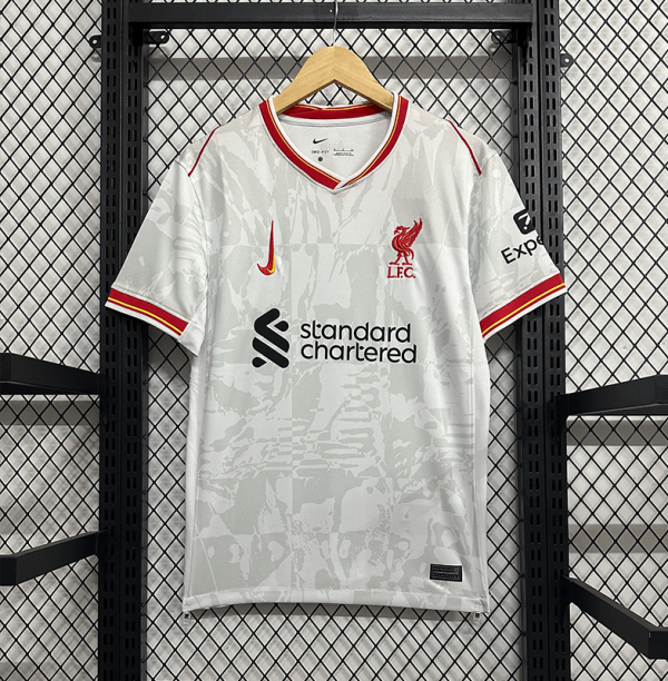 Liverpool 2024-2025 Tercera