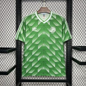 Alemania 1990 Visitante