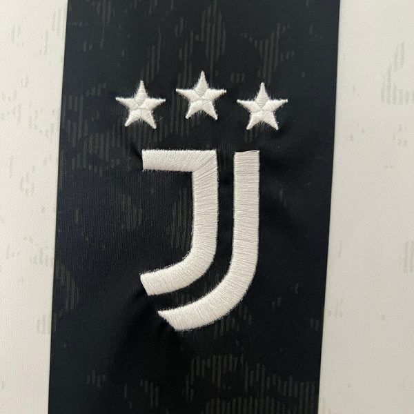 Juventus 2024-2025 Home - Imagen 2