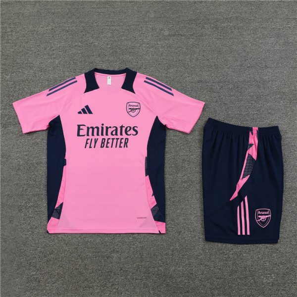 Arsenal 2024-2025 Entrenamiento