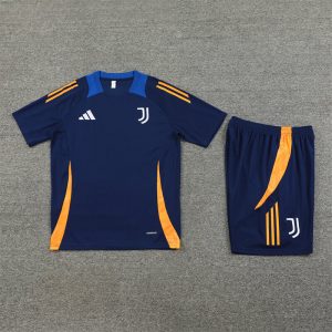 Juventus 2024-2025 Entrenamiento