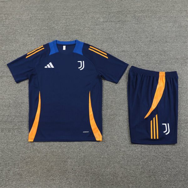 Juventus 2024-2025 Entrenamiento