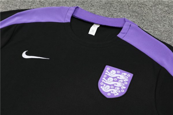 Inglaterra 2024-2025 Entrenamiento - Imagen 2
