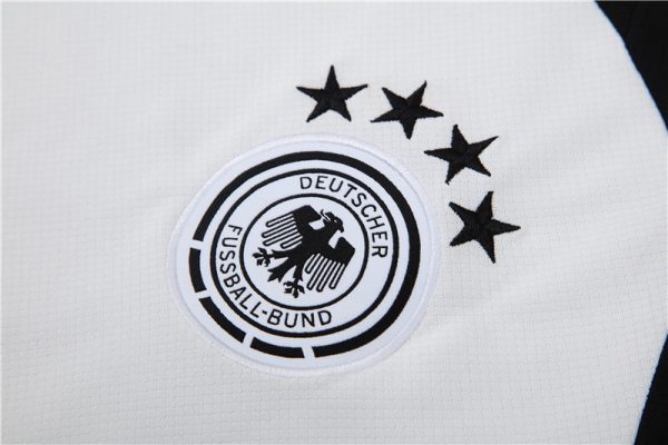 Alemania 2024-2025 Entrenamiento - Imagen 2