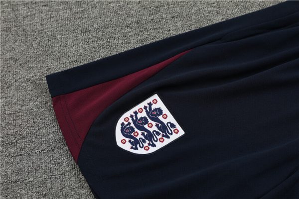 Inglaterra 2024-2025 Entrenamiento - Imagen 4