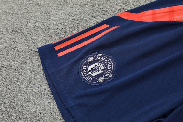 Manchester United 2024-2025 Entrenamiento - Imagen 4