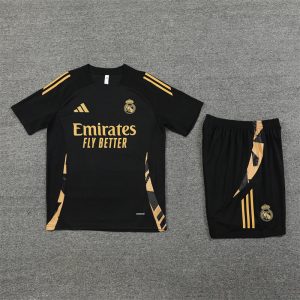 Real Madrid 2024-2025 Entrenamiento