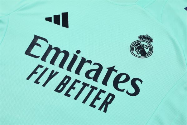 Real Madrid 2024-2025 Entrenamiento - Imagen 2