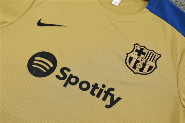 FC Barcelona 2024-2025 Entrenamiento - Imagen 2