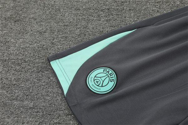 PSG 2024-2025 Entrenamiento - Imagen 3
