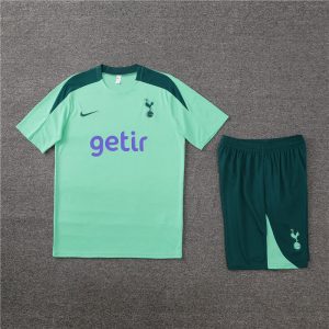 Tottenham Hotspur 2024-2025 Entrenamiento