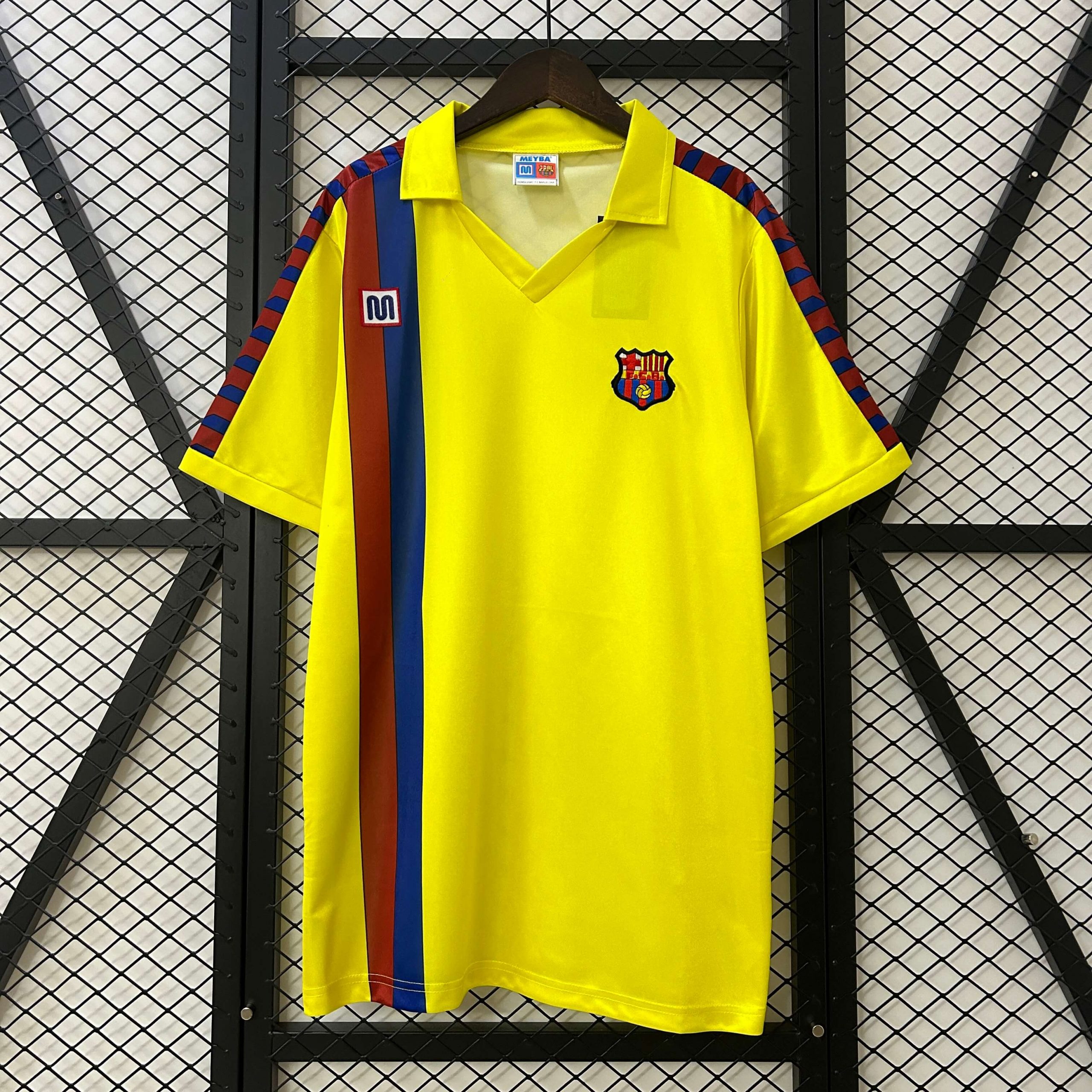 FC Barcelona 1982 Visitante
