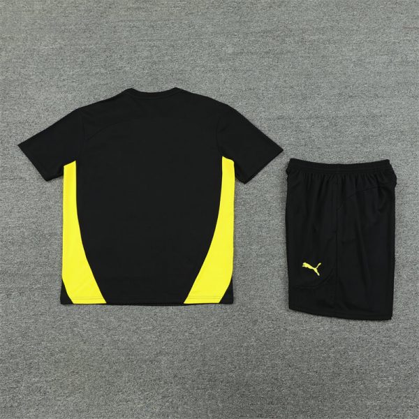 Borussia Dortmund 2024-2025 Entrenamiento - Imagen 3