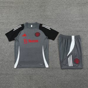 Manchester United 2024-2025 Entrenamiento