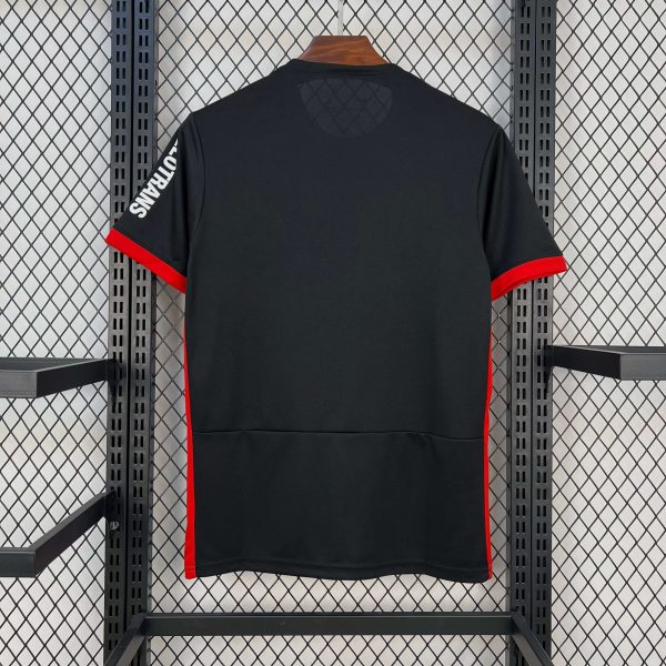 Eintracht de Frankfurt 2024-2025 Visitante - Imagen 3