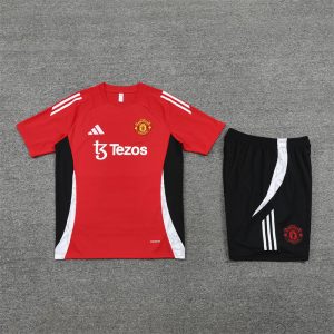 Manchester United 2024-2025 Entrenamiento