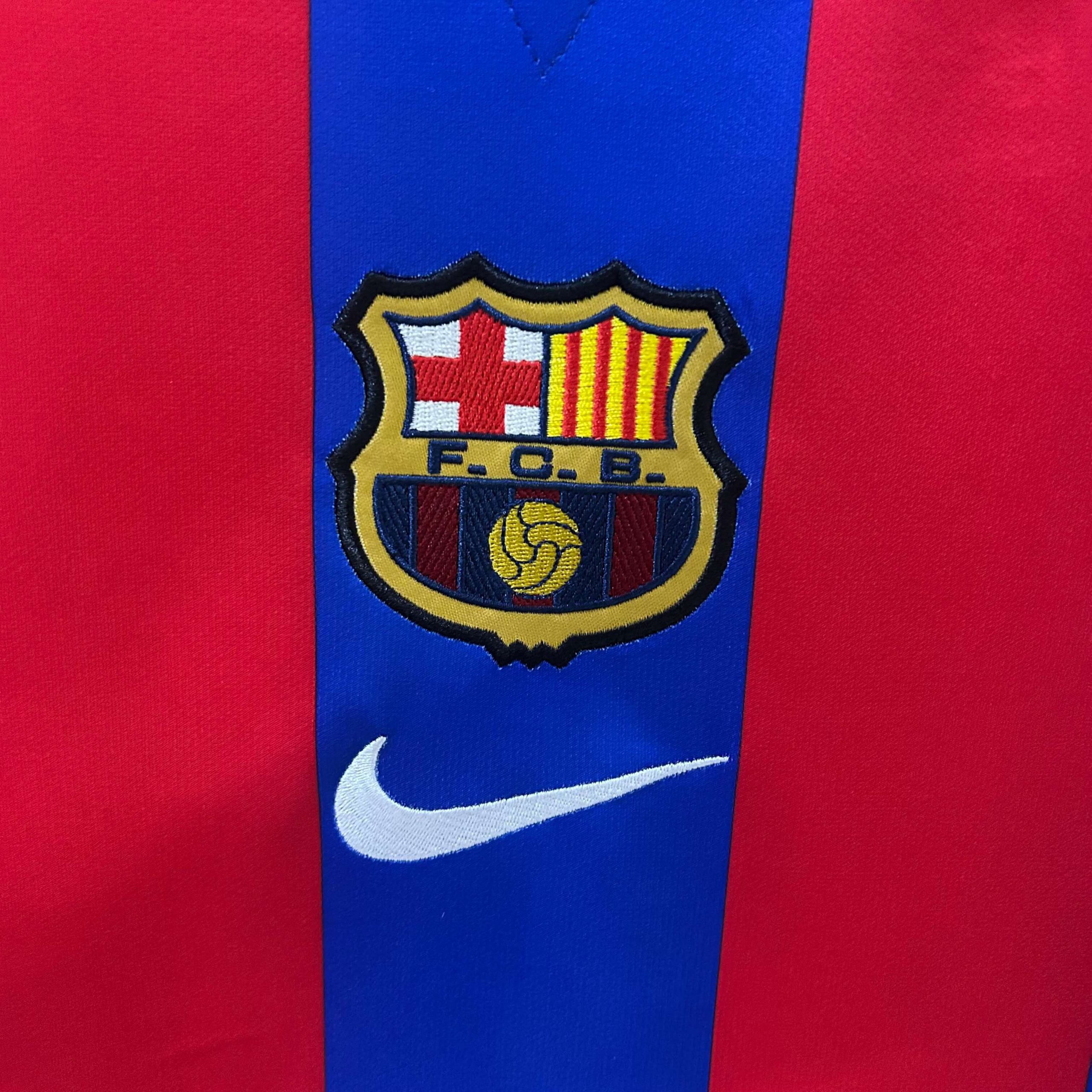 FC Barcelona 2001 Home - Imagen 2