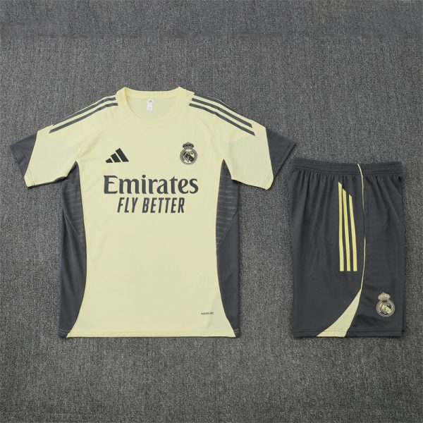 Real Madrid 2025-2026 Entrenamiento