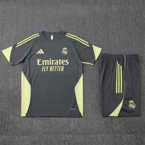 Real Madrid 2025-2026 Entrenamiento
