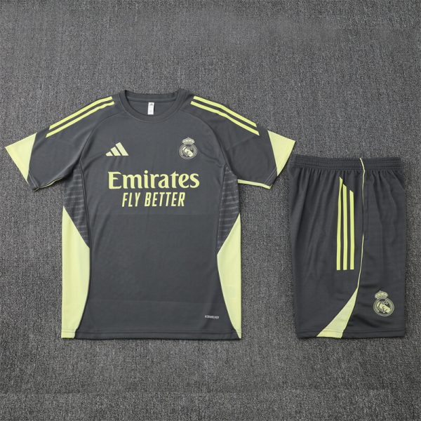 Real Madrid 2025-2026 Entrenamiento
