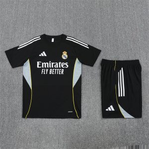 Real Madrid 2025-2026 Entrenamiento