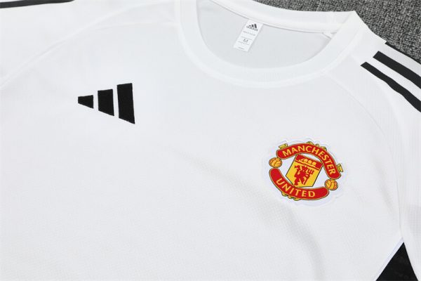 Manchester United 2025-2026 Entrenamiento - Imagen 2