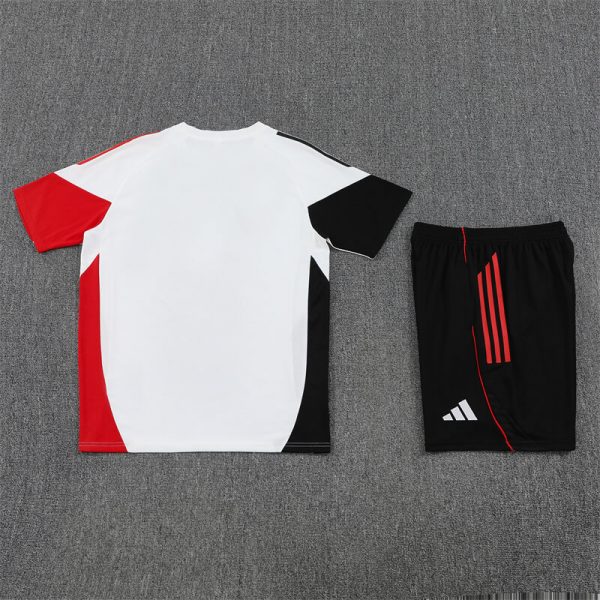 Ajax 2025-2026 Entrenamiento - Imagen 3