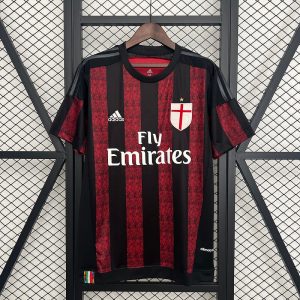AC Milán 2015 Home