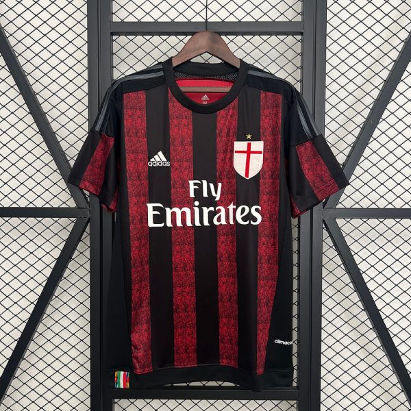 AC Milán 2015 Home