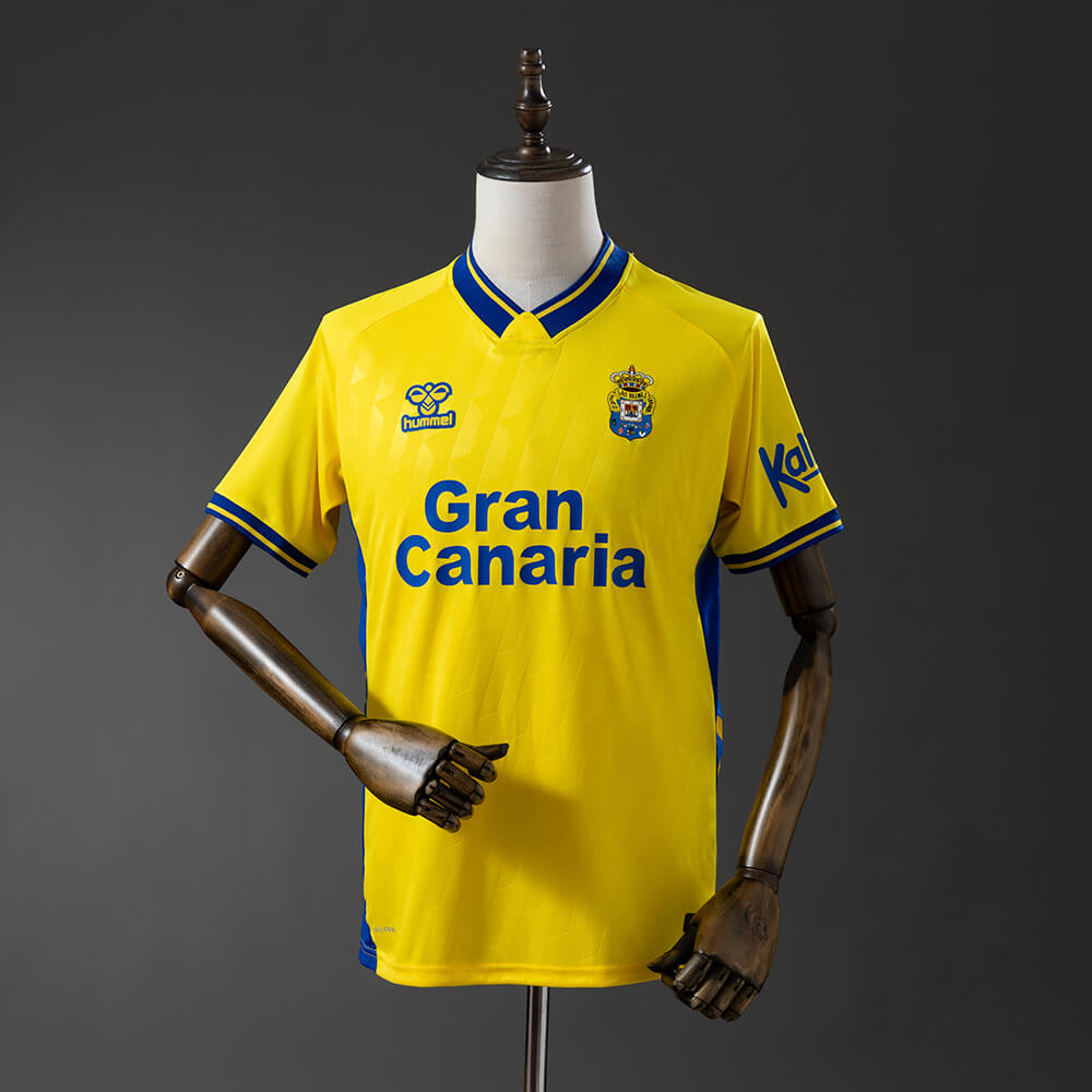 Las Palmas 2025-2026 Home