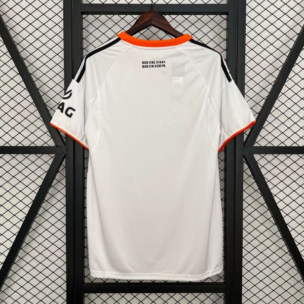 Eintracht de Frankfurt 2025-2026 Home - Imagen 2