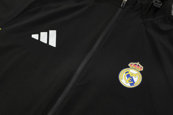 Real Madrid 2025-2026 Cortavientos - Imagen 2