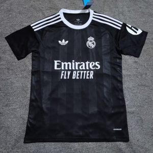 Real Madrid 2025-2026 Tercera Portero