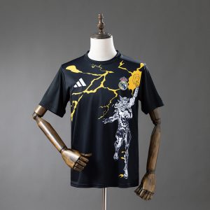 Real Madrid 2025-2026 Ed. Especial Marvel