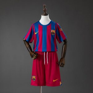 Barcelona 2005/2006 Home Niño