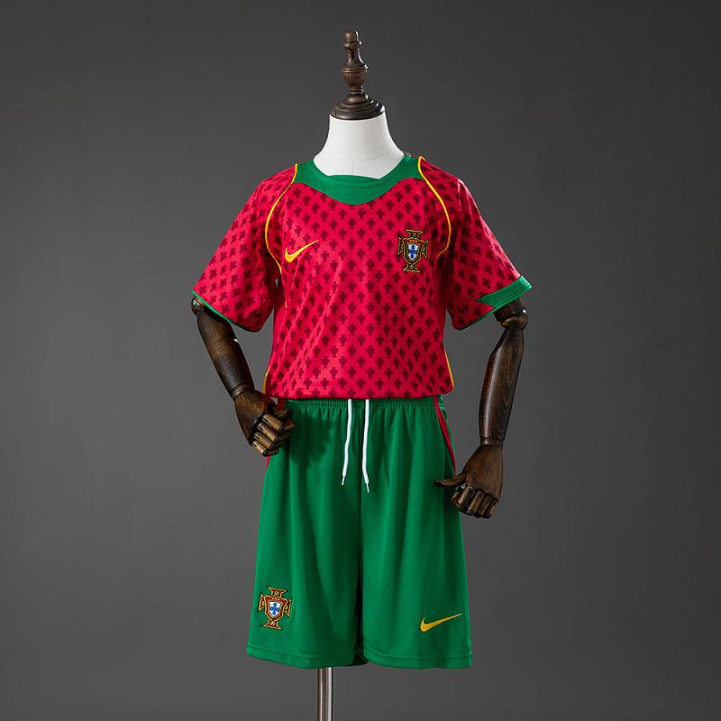 Portugal 2004 Home Niño