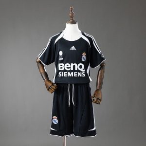 Real Madrid 2006/2007 Tercera Niño