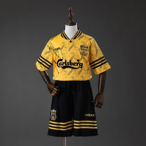 Liverpool 1994/1995 Tercera Niño