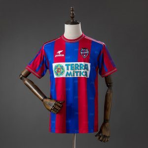 Levante UD 1999/2000 Home