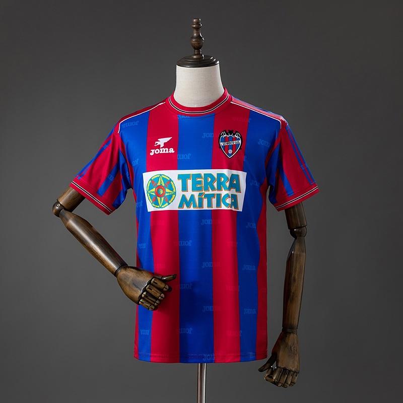 Levante UD 1999/2000 Home