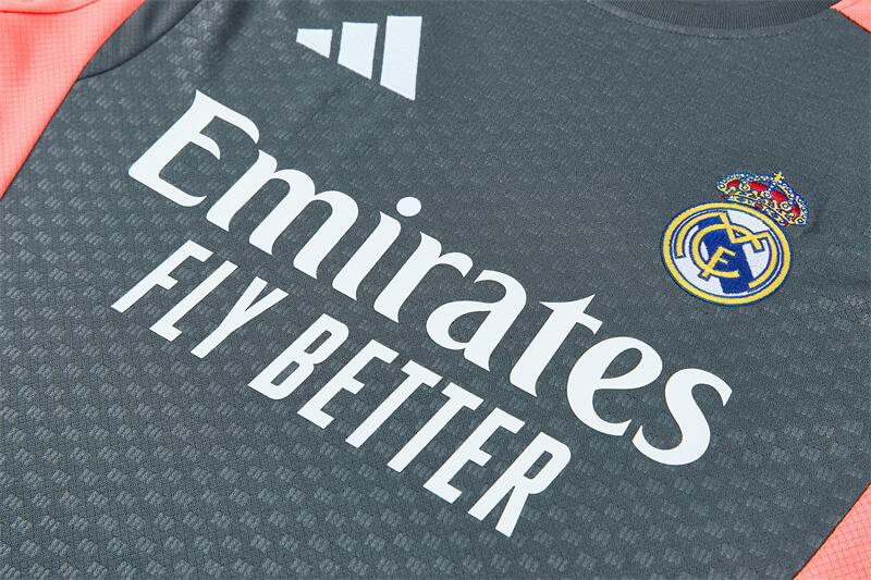 Real Madrid 2026-2027 Entrenamiento - Imagen 2