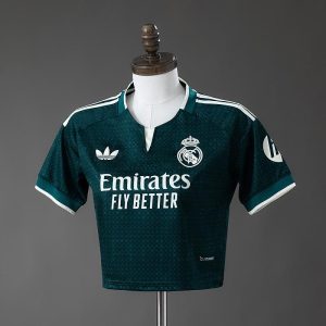 Real Madrid 2026/2027 Visitante Mujer